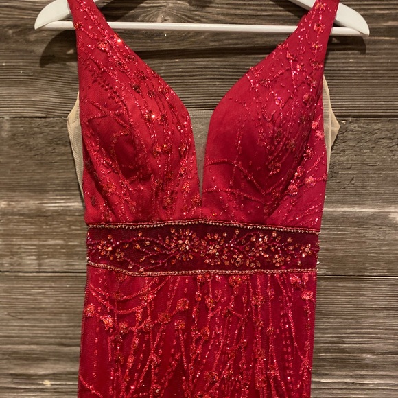 Red long prom dress - Picture 2 of 3